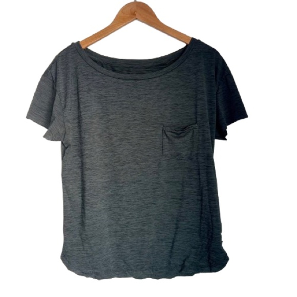 Vuori Women’s Small Charcoal Gray Boxy With Pocket Relaxed Fit Performance Shirt